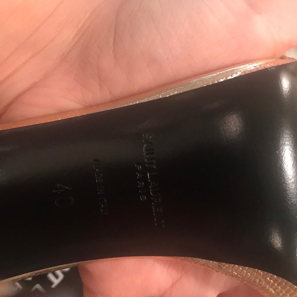 😍BRAND NEW-Saint Laurent Gold Open Toe Heels - Picture 5 of 7